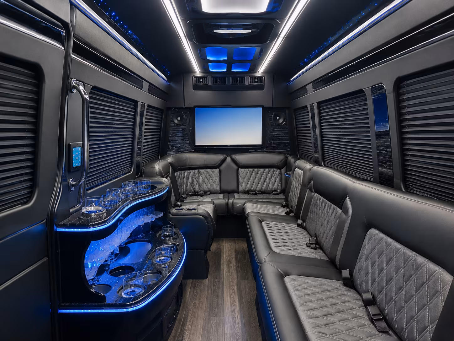 choose the right bus size for your victoria wine group