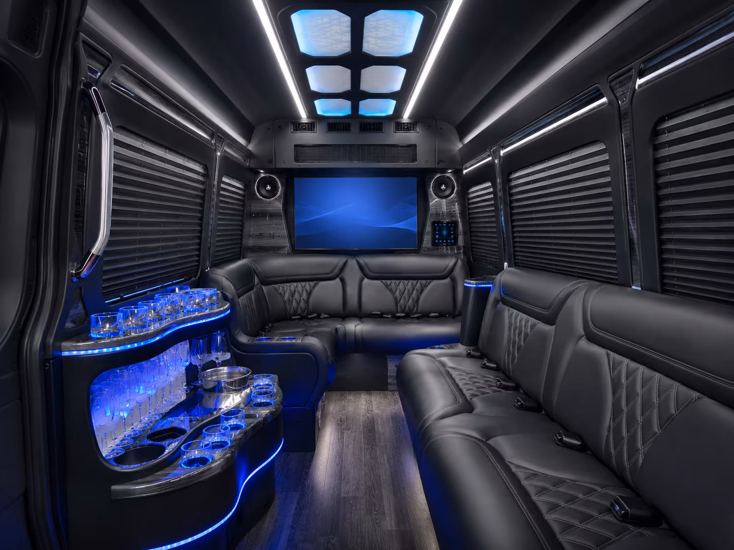 employee commuter shuttles and recurring corporate routes in victoria